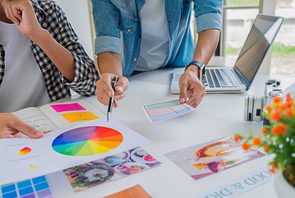 ILUSIONAS - Branding para URLAK microcemento